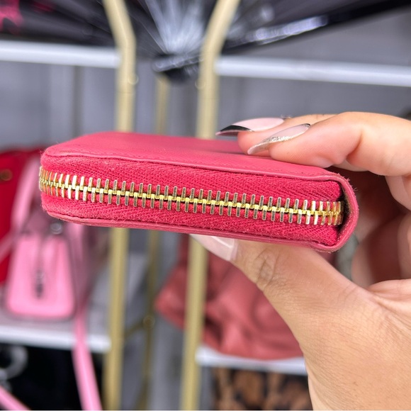 PRADA PINK Compact Wallet π₯ - Picture 6 of 12